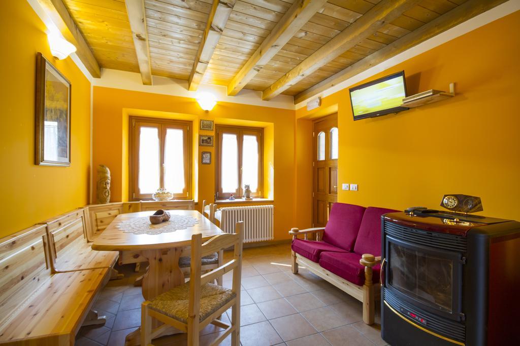 Casa Delle Noci Villa Grimacco Szoba fotó