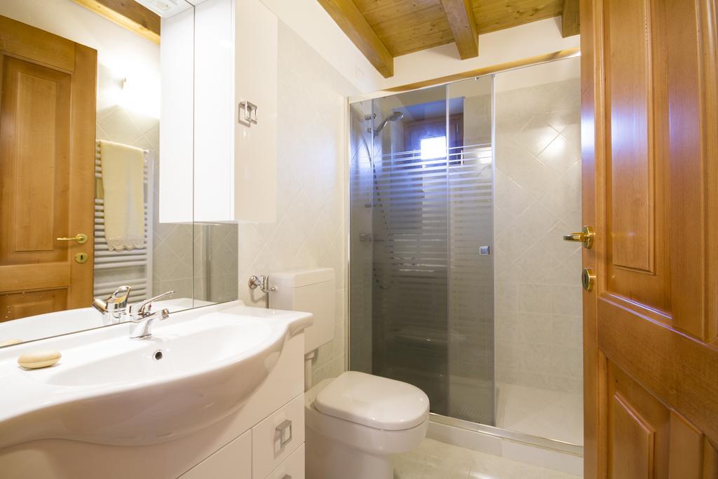 Casa Delle Noci Villa Grimacco Szoba fotó